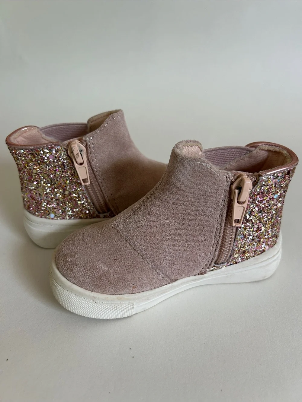 Toddler Girl Pink Suede Booties